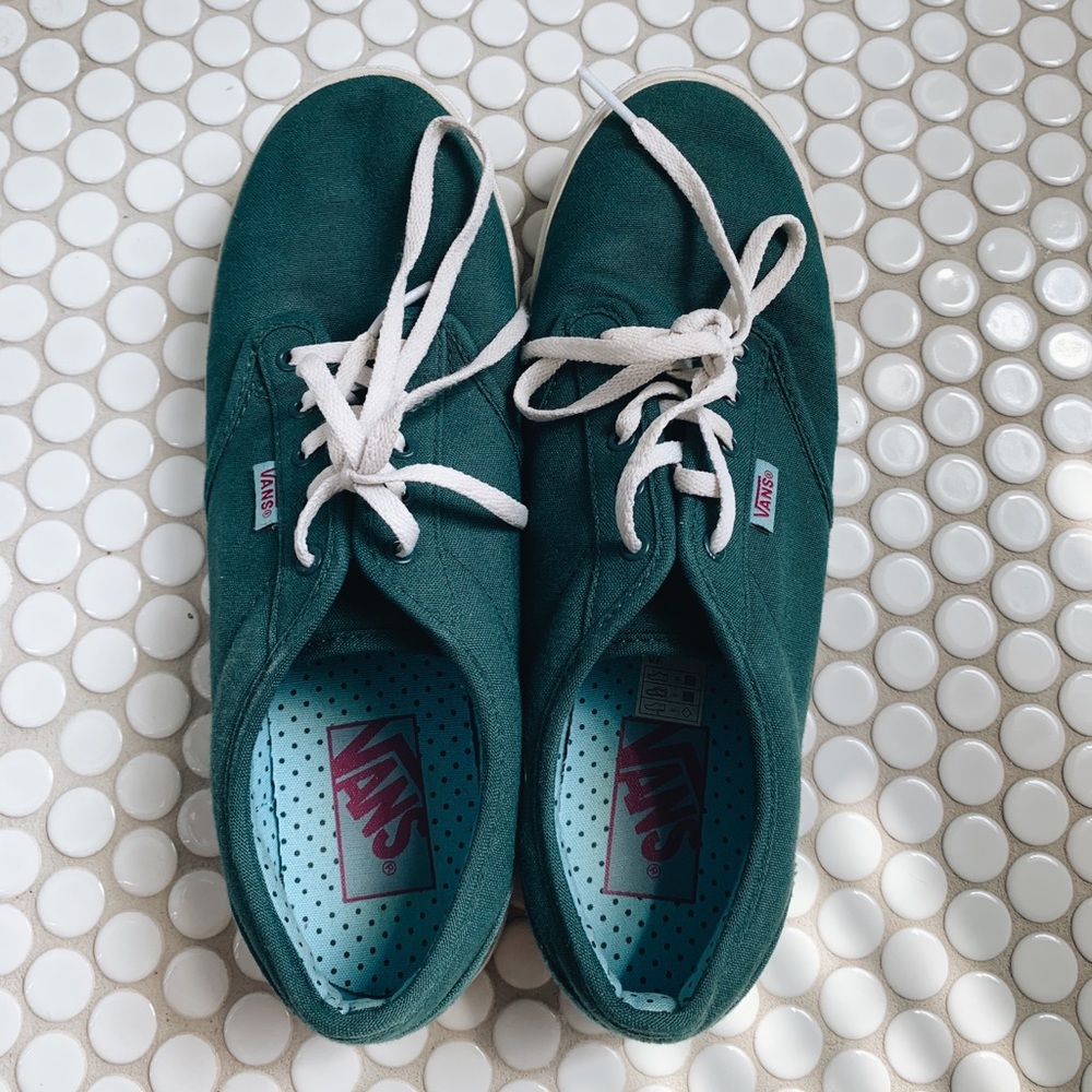 Vans: Low Rise Dark Green